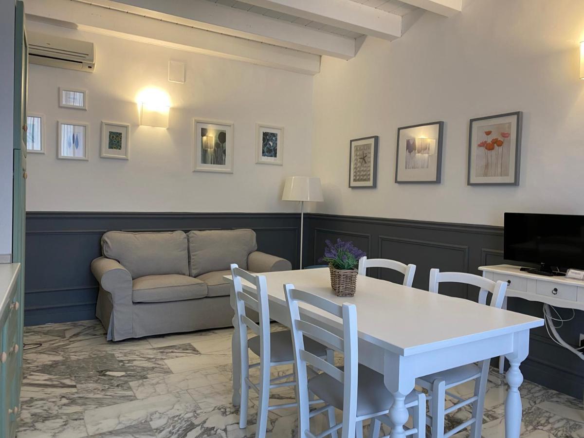 Aduepassi Apartments Manfredonia Eksteriør billede